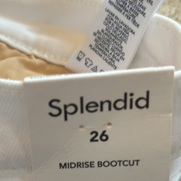 Splendid Mid-Rise Bootcut White Jeans - Picture 14 of 17